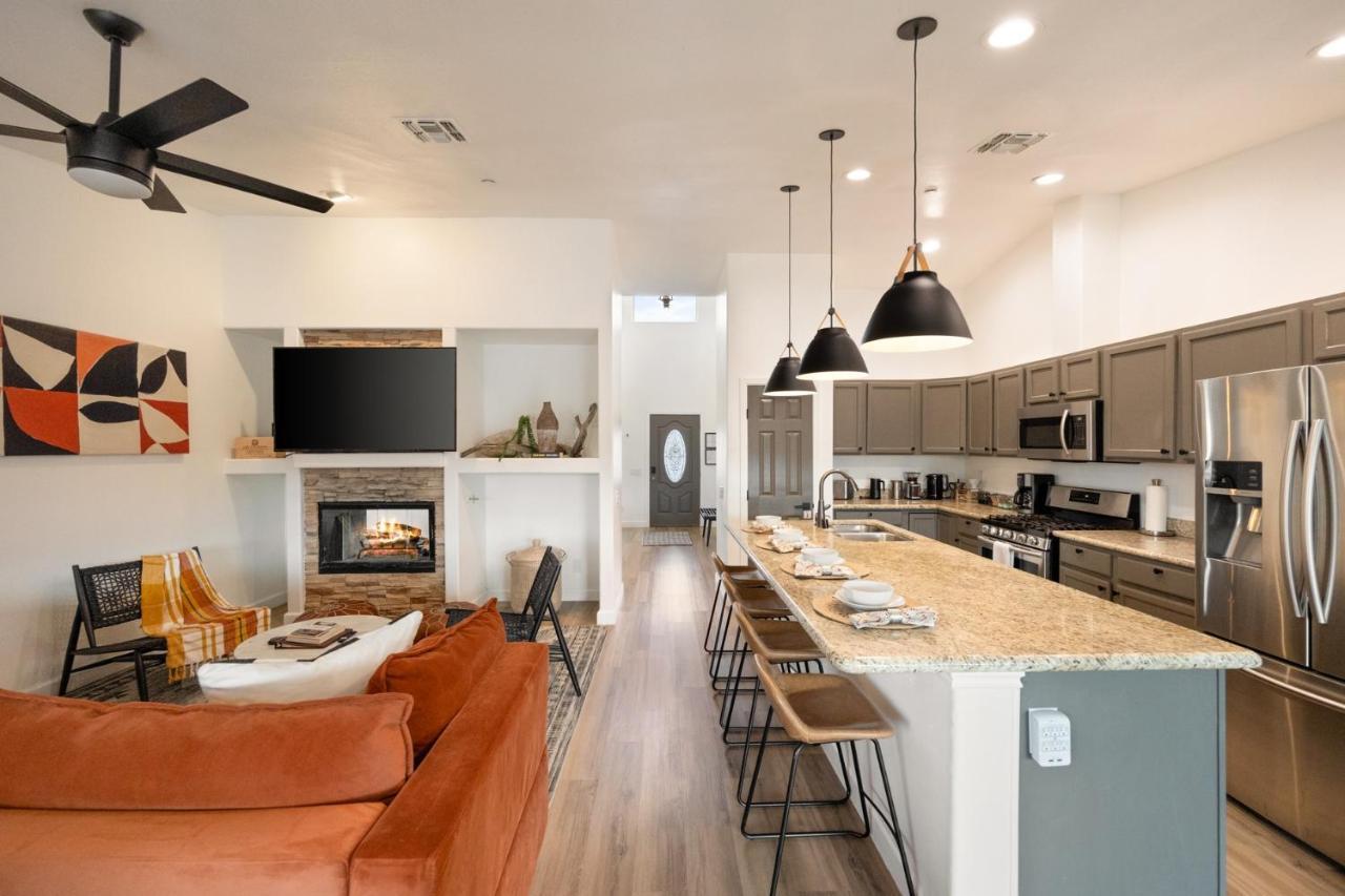 Alana House - Pool, Hot Tub, Bbq, Fire Pit And Walk To Hikes! Home Joshua Tree Exterior photo